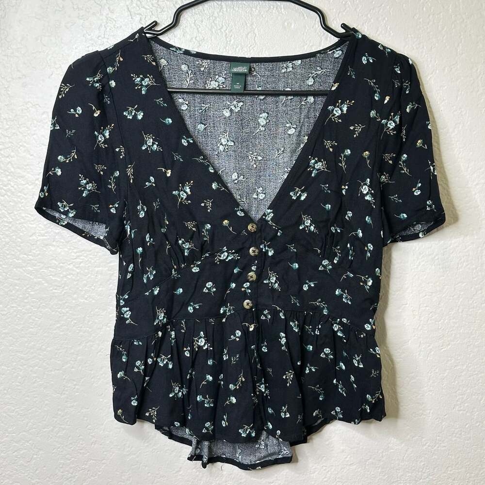 Wild Fable Black Floral Short Sleeve Peplum Button Blouse Size M